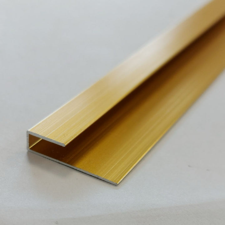 Abschlussleiste Aluminium Gold 270 x 2,5 cm PVC Wandpaneel Leiste